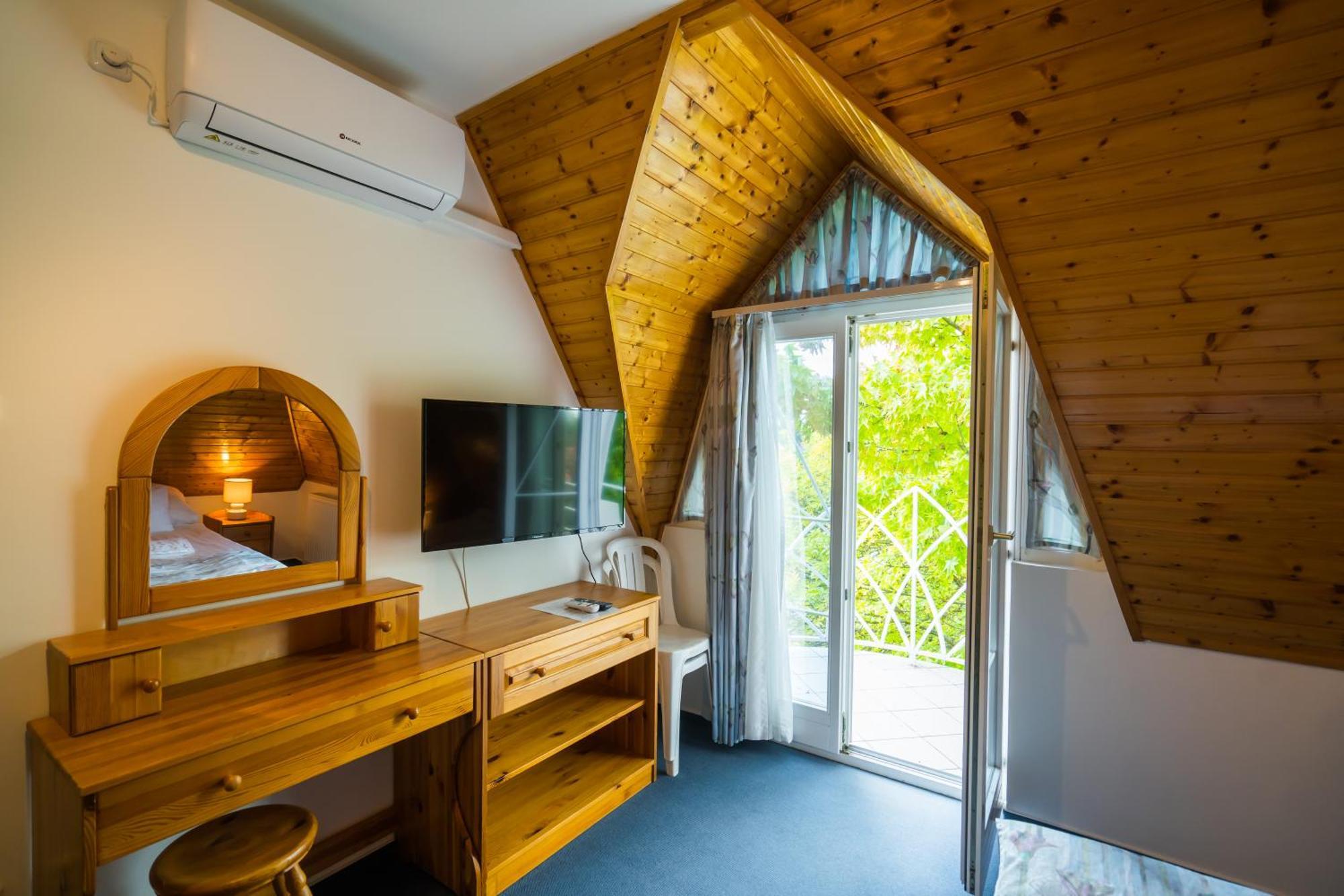 Gyorfi Apartmanhaz Apartament Zamárdi